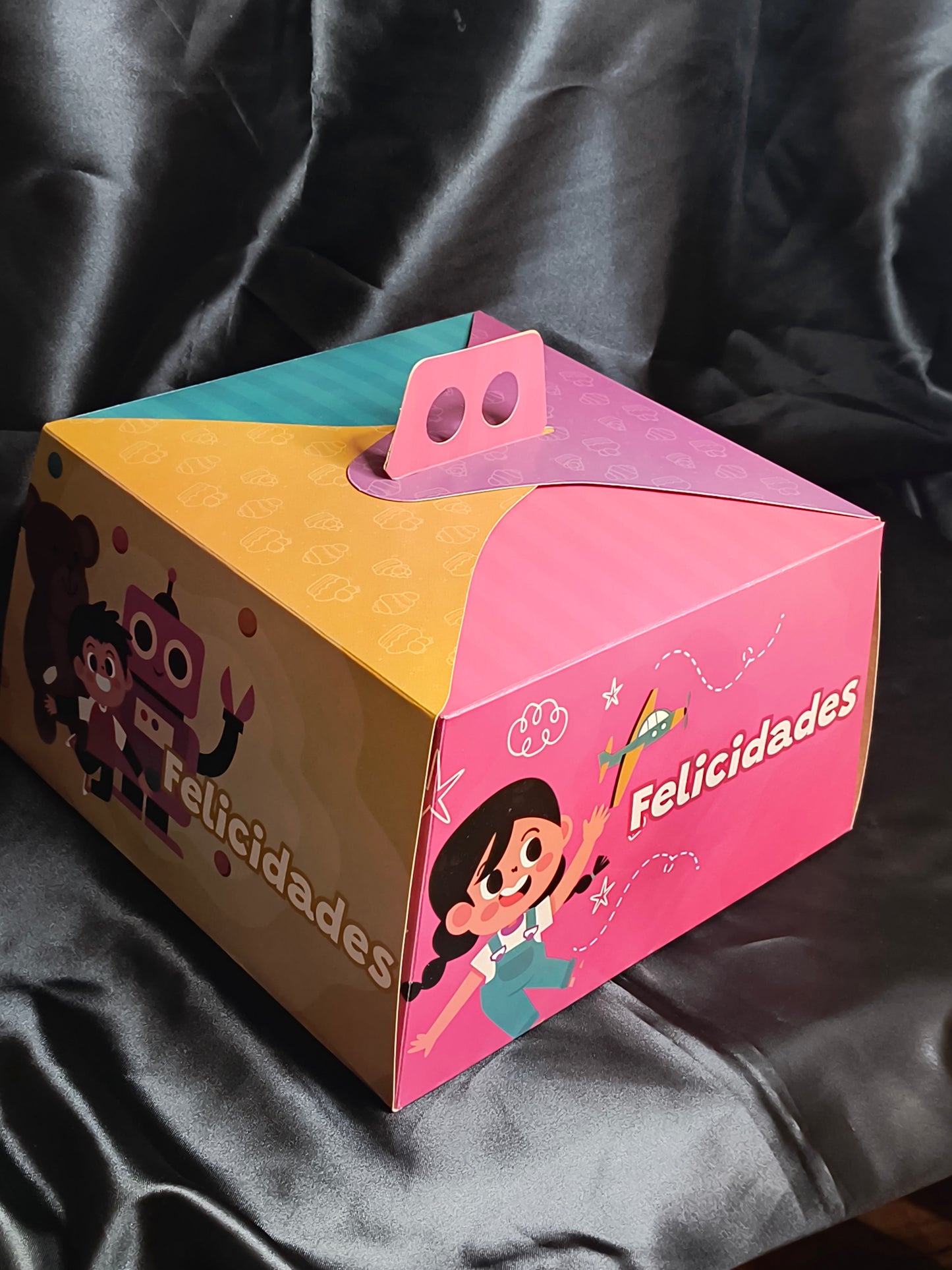 Caja Torta Chica Alta Impresa 29x29x17 niños